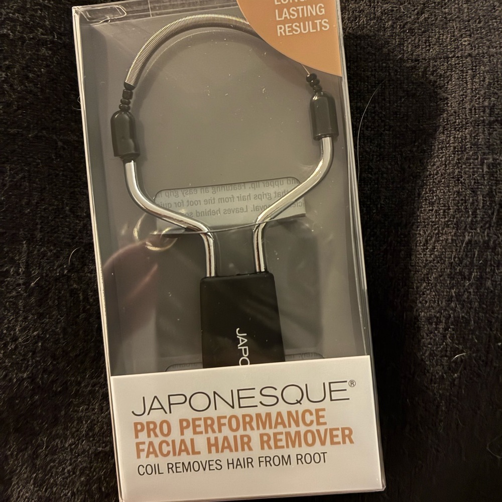 Black Pro Performance Facial Hair Remover